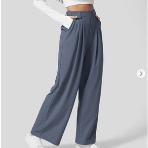 NWT Halara High Waisted Plicated Side Pocket Wide Leg Waffle Pants Size M